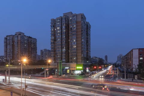 Property building, City view
