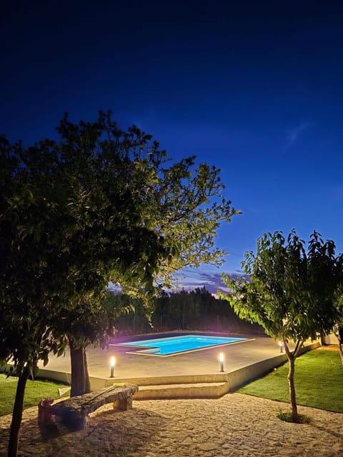 Night, Swimming pool