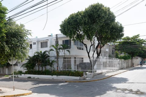 Property building, Street view