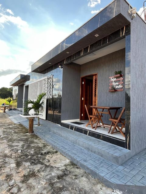 Patio, Facade/entrance