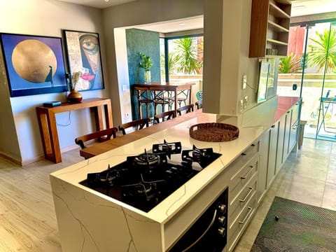 Kitchen or kitchenette, Dining area, dishwasher, stove