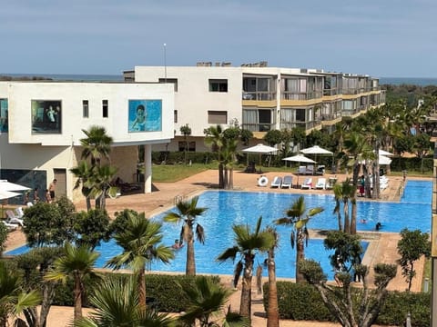Pool view, Sea view, Swimming pool