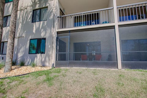 Ocean Side Complex with Heated Pool B-15 Apartment in Butler Beach