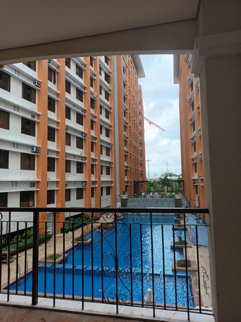 Pool view, Swimming pool, Swimming pool