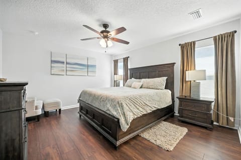 Salty Tradewind Retreat - 14ppl House in Butler Beach