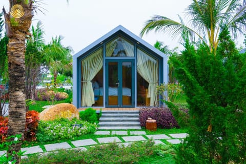Property building, Garden view