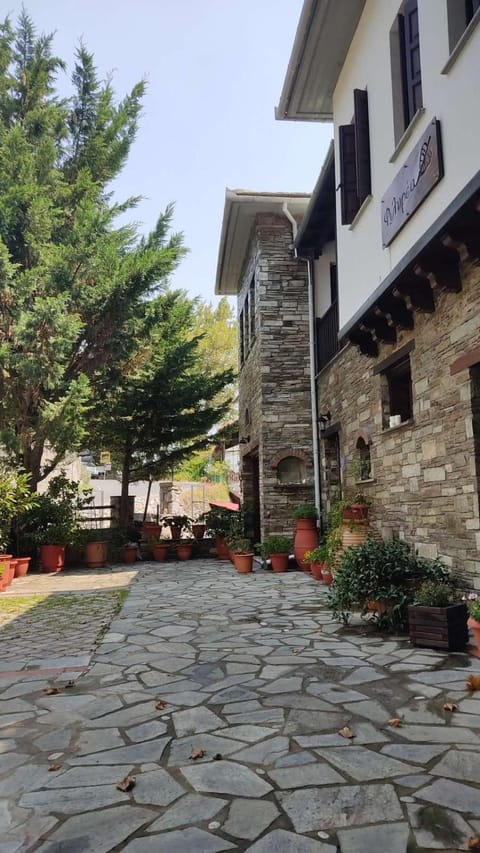 Property building, Day