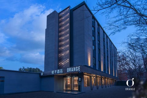 Property building, Night