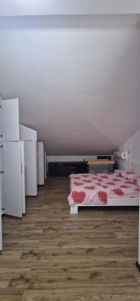 Sea Side Apartment in Kotor Municipality