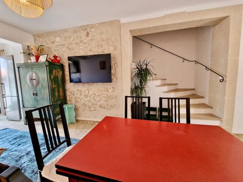 Demeure d'exception sur la place de l'église House in Fontvieille