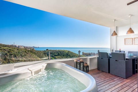 Balcony/Terrace, Mountain view, Sea view