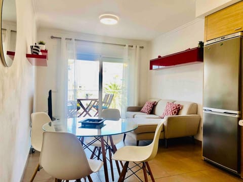 Apartamento 1ª línea playa con piscina y parking Apartment in Daimús