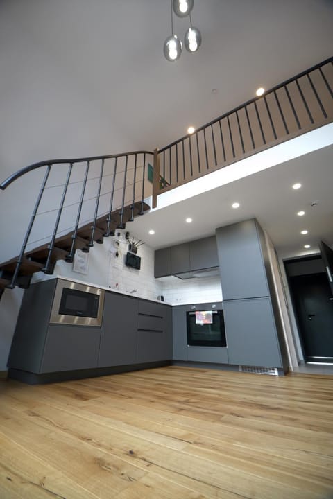 KgB - 32, Stylish City Apartment - 10 mins walk to Old Town Apartment in Vilnius