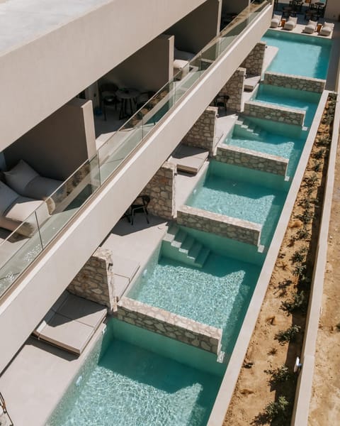 Balcony/Terrace, Swimming pool
