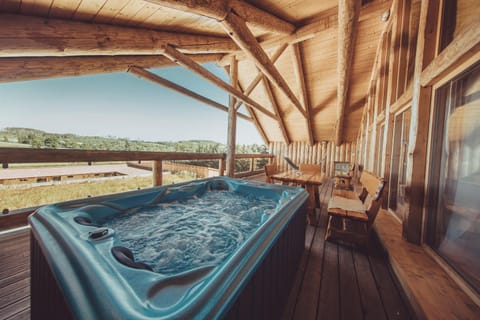 Hot Tub, Hot Tub, View (from property/room), Balcony/Terrace
