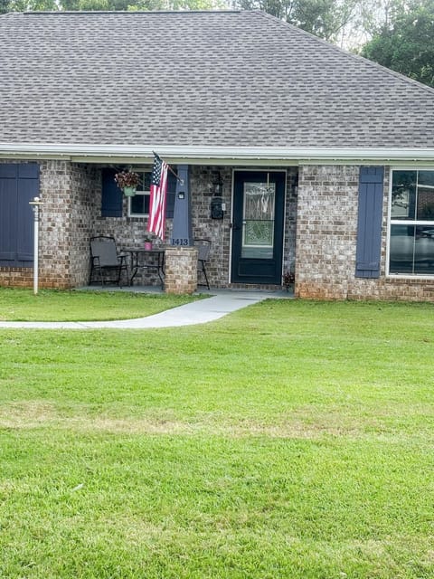 Property building, Street view