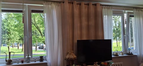 Communal lounge/ TV room, TV and multimedia, Evening entertainment