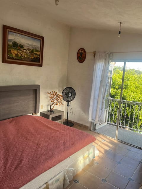 Bonita casa con alberca en Mazatepec, Morelos House in State of Morelos