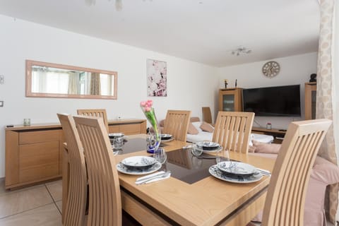 Le Luma - Maison 6 prs - Jardin - Ping-Pong House in Torcy