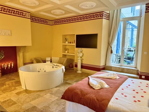Hot Tub, Hot Tub, Photo of the whole room