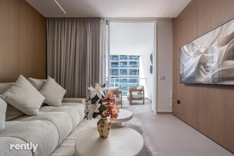 TV and multimedia, Seating area