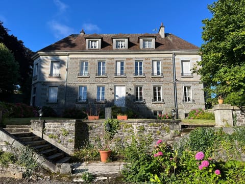 Chateau Anaselle Bed and Breakfast in Normandy