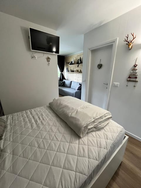 TV and multimedia, Bedroom