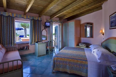 Hotel Carlo Magno Hotel in Lacco Ameno