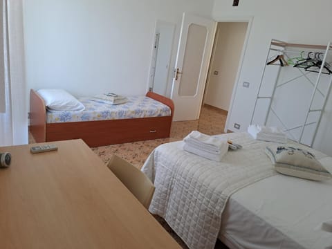 Bed, Photo of the whole room, Bedroom, towels, wardrobe