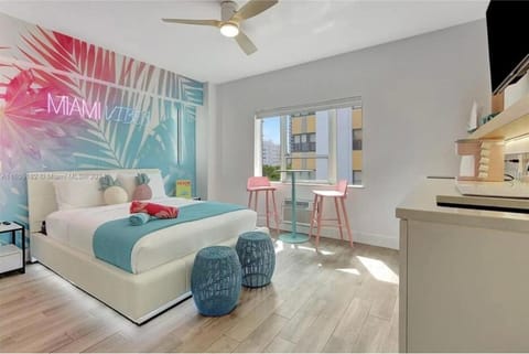 Living room, Bedroom