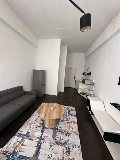 Kitchen or kitchenette, Living room, Seating area