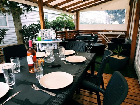 Patio, Seating area, Dining area