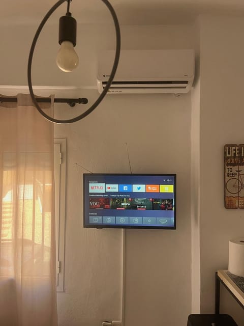 Bright studio-near the sea Apartment in Heraklion