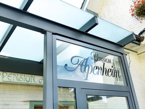 Hotel B&BAlpenheim Bed and Breakfast in Appenzell Innerrhoden, Switzerland