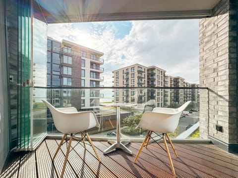 View (from property/room), Balcony/Terrace