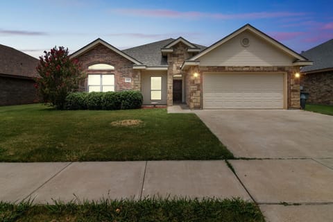 Gorgeous 4BR Dakota Springs Home home House in Abilene
