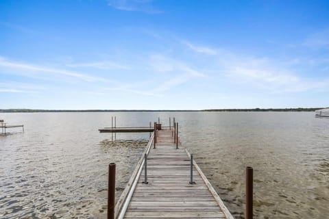 Upper Level Lakeview suite Inn in Michigan