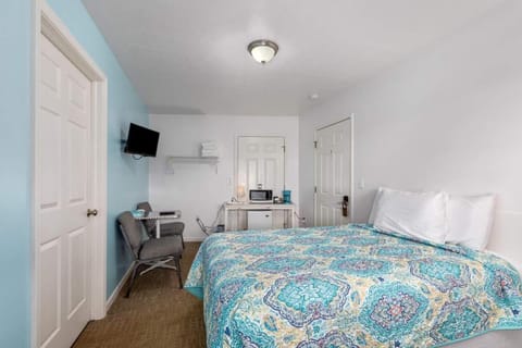 The Hideaway suite Inn in Michigan