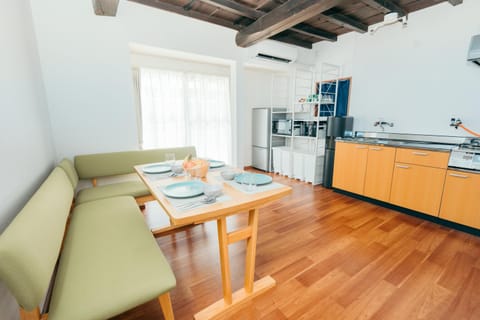 Kitchen or kitchenette, Living room, Dining area