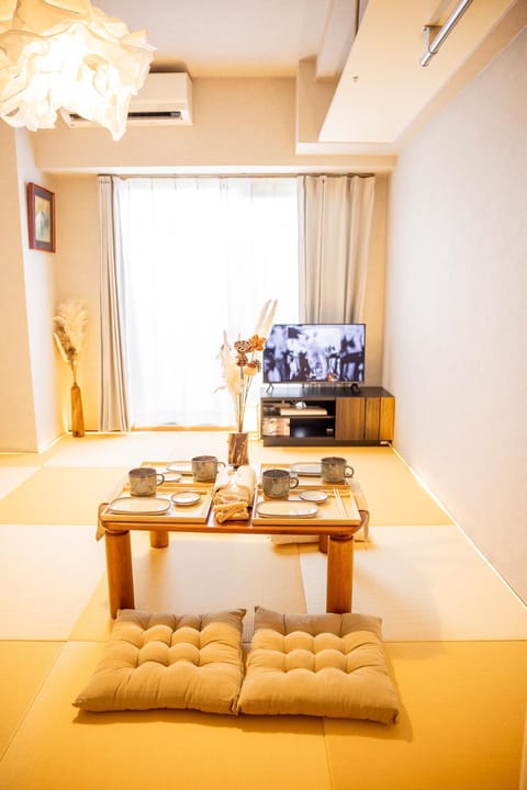 Seating area, Bedroom