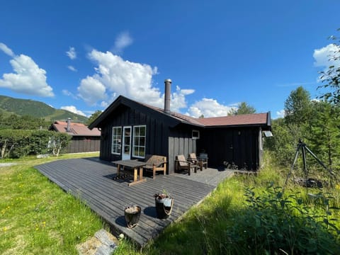 Property building, Garden, Garden, Mountain view