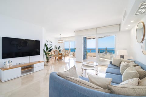 Luxury Duplex Pez Espada by AORA STAY Apartment in Torremolinos