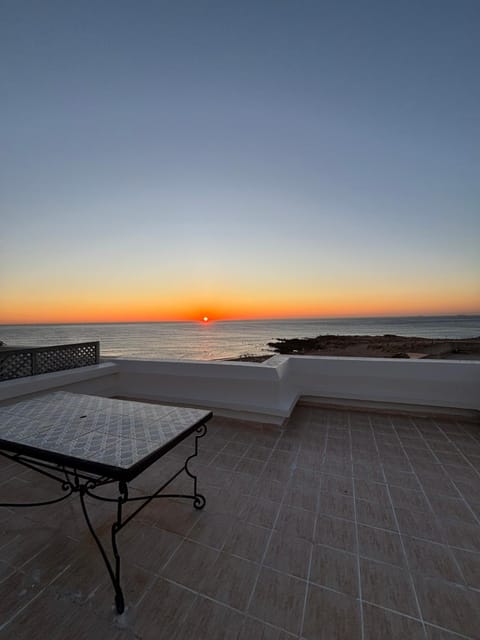 Natural landscape, BBQ facilities, View (from property/room), Balcony/Terrace, Balcony/Terrace, Sea view, Sunset