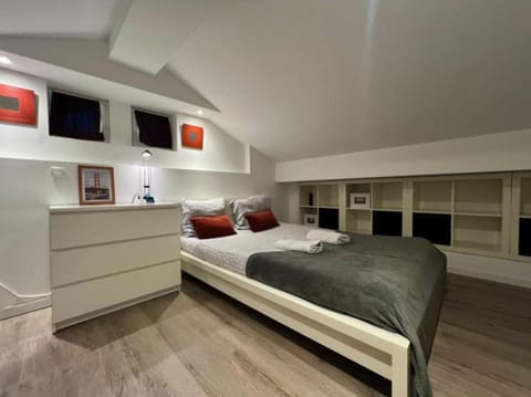 Confort vintage - parking Apartment in Fontainebleau