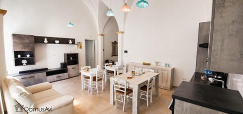 Breakfast, kitchen