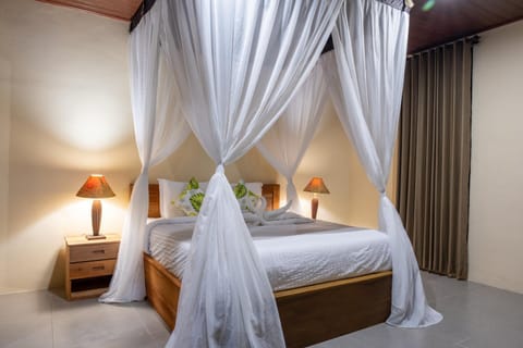 Cassowary Villa Sidemen Nature lodge in Sidemen