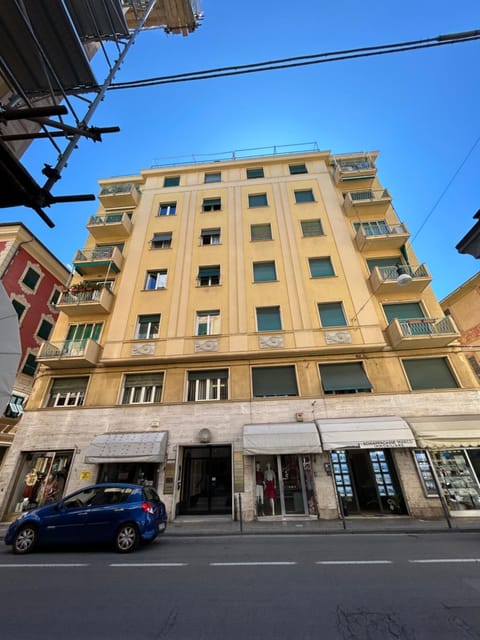 Property building, Neighbourhood, Street view