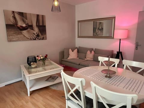 Apfelblüte Wohnung Apartment in Frankfurt