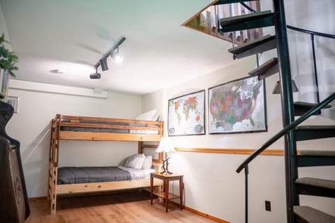 Bob's Sled Lodge home House in Killington