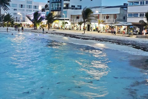 On-site shops, Beach